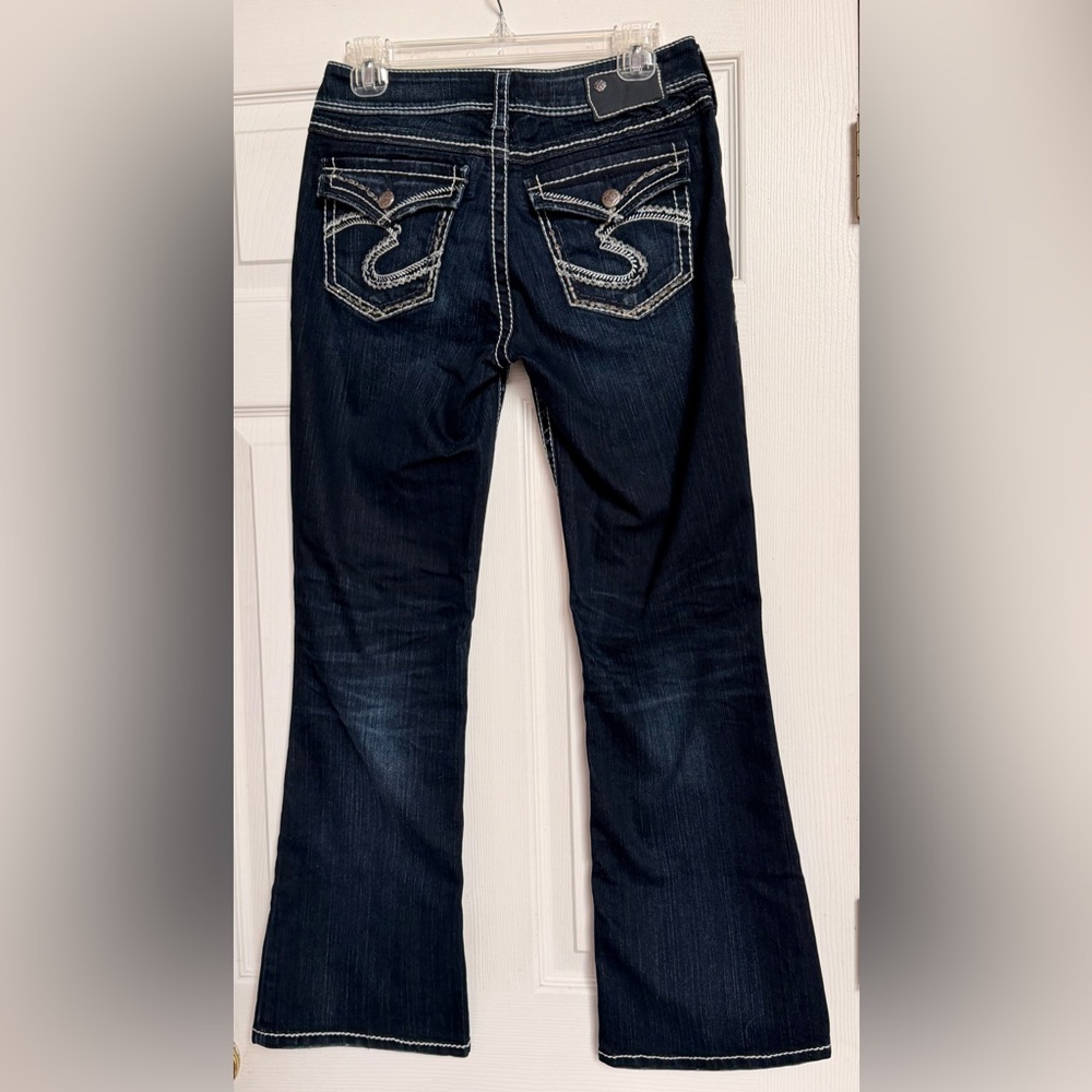 Silver Jeans Women's Dark Blue Boot Cut with Contrast Stitching